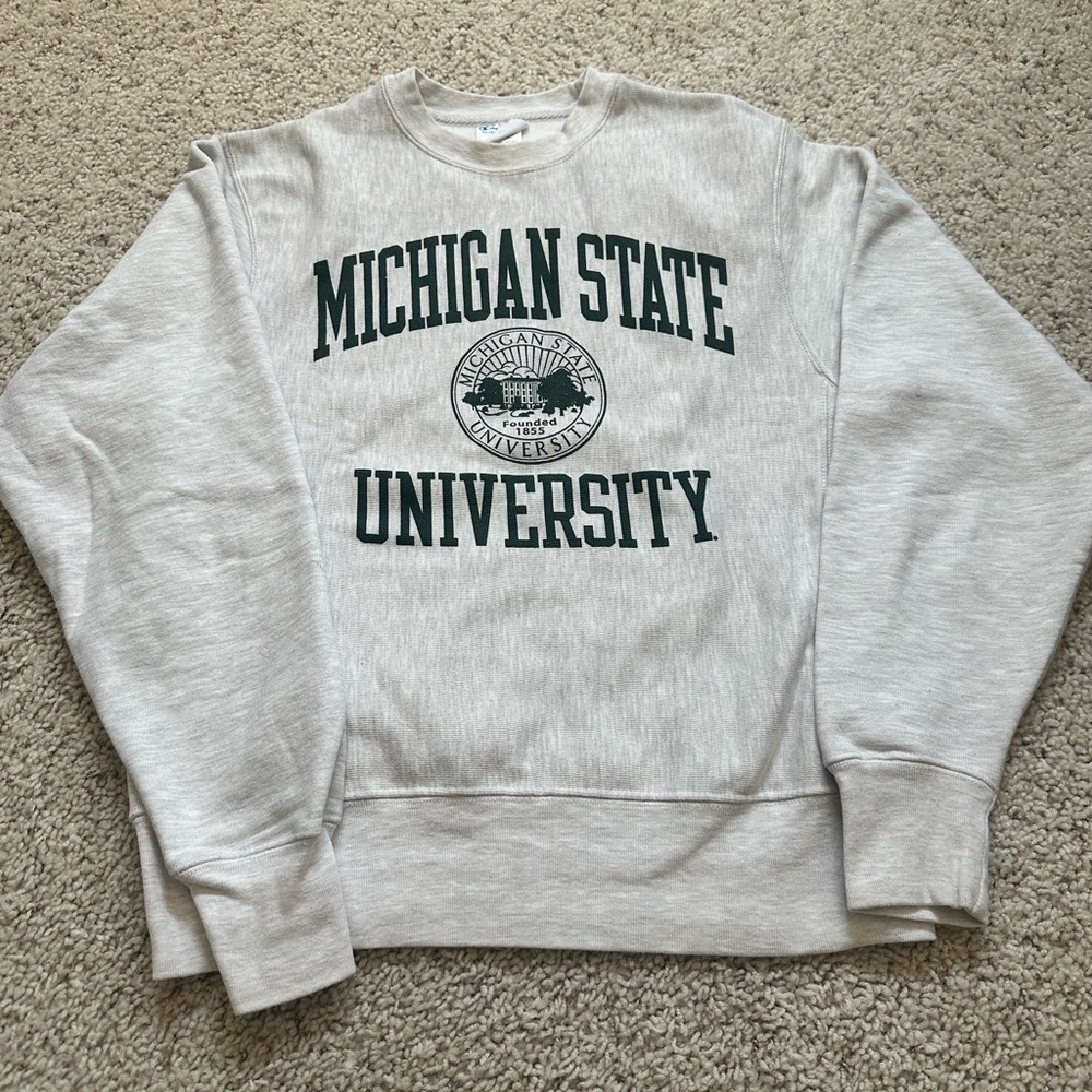 MSU sweatshirt